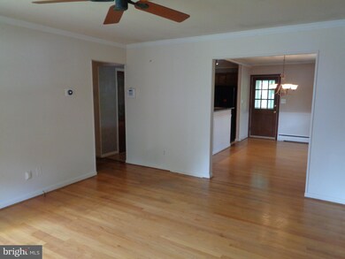 406 Montemar Ave, Catonsville, MD 21228 - photo 3