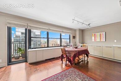 Lincoln Towers unit 25M, New York, NY 10023 - photo 3