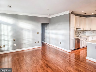 Abingdon Row Condominium unit 302, Alexandria, VA 22314 - photo 4