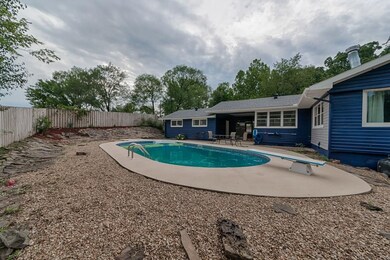 15103 E Highway 264, Lowell, AR 72745 - photo 3