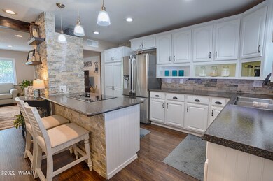 200 E Willis, Show Low, AZ 85901 - photo 2