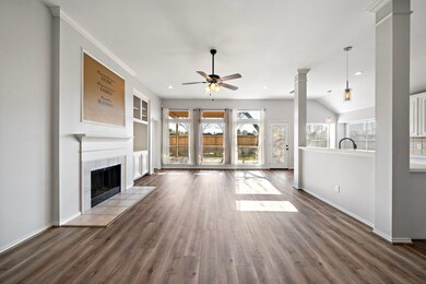 3722 Crescent Dr, Pearland, TX 77584 - photo 5