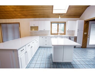 32 Glenview Ave, Southbridge, MA 01550 - photo 6