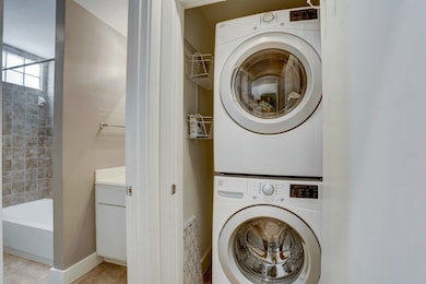 7650 Springhill St unit 304, Houston, TX 77021 - photo 7