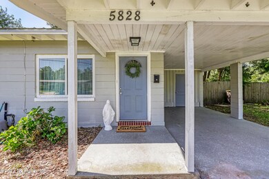 5828 Cedar Oaks Dr, Jacksonville, FL 32210 - photo 4