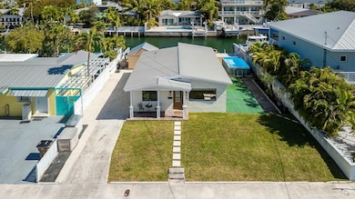 6000 sqft lot