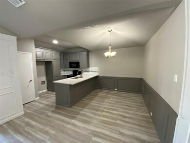 300 Mountain View Ct, Bedford, TX 76021 - photo 3