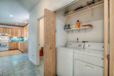 55625 Wagon Master Way, Bend, OR - 11