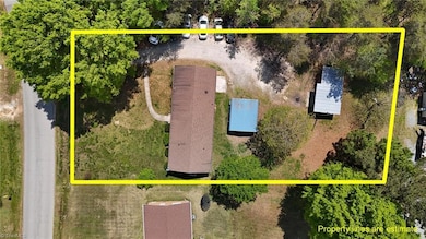 Overhead shot showing the approximate lot dimensions.