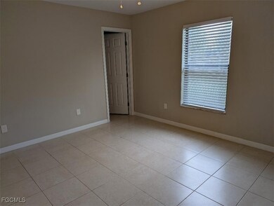 3702 SE 9th Place unit 3702, Cape Coral, FL 33904 - photo 7