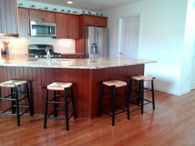 870 Fieldstone Trail, Easton, PA 18040 - photo 3