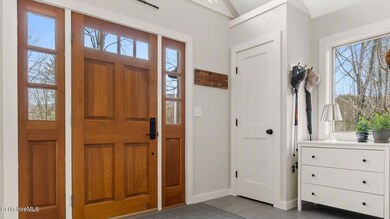 entry room