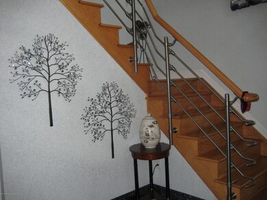 15 W Castor Place, Staten Island, NY 10312 - photo 7