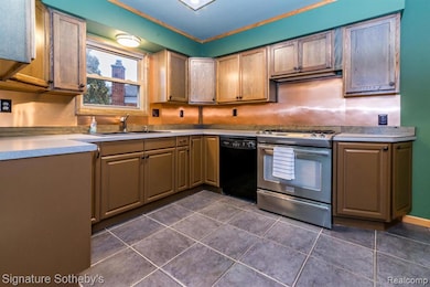 32501 Eiffel Ave, Warren, MI 48088 - photo 7