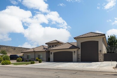 3411 W 2530 S, Hurricane-John David Mich