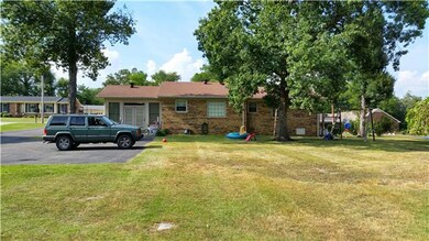 101 Drake Dr, Shelbyville, TN 37160 - photo 2