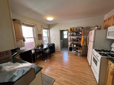 9 Craig Place unit 3, Brookline, MA 02446 - photo 2