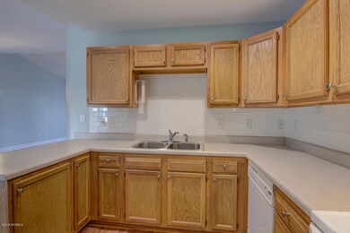 7833 Chip Shot Way Wilmington-large-018-