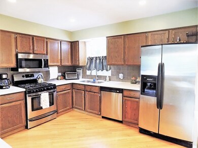 812 Spruce St, Batavia, IL 60510 - photo 7