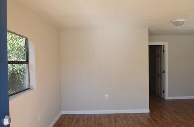 4839 Ventura Ln unit B, Houston, TX 77021 - photo 4