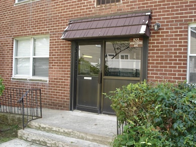 unlisted-address, Staten Island, NY 10308 - photo 2