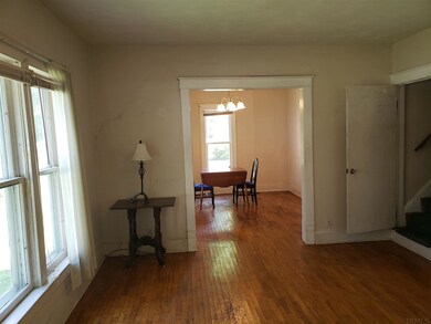 226 S Division St, Auburn, IN 46706 - photo 5