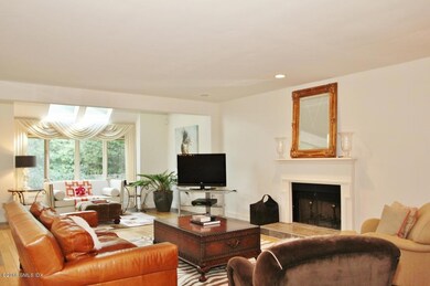 71 Barnes Rd unit 71, Stamford, CT 06902 - photo 5