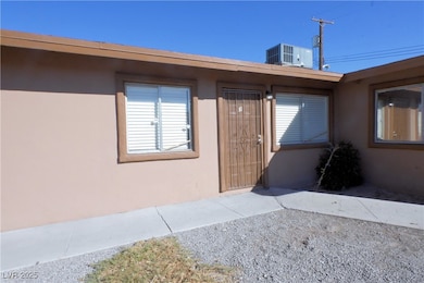 2608 E Mesquite Ave unit 3, Las Vegas, NV 89101 - photo 2
