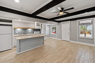 11207 U S 90, Del Rio, TX 78840 - photo 2