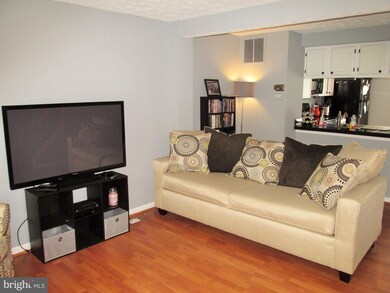 915 N Angel Valley Ct, Edgewood, MD 21040 - photo 2