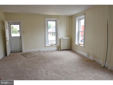15 S 9th St, Quakertown, PA 18951 - photo 3