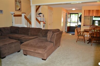 172 Sugarhill Ln unit E, Hartford, VT 05001 - photo 4