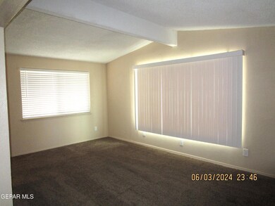 8020 Algerita Ct, El Paso, TX 79915 - photo 4