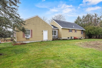 2 Burleigh Ln, Biddeford, ME 04005 - photo 5