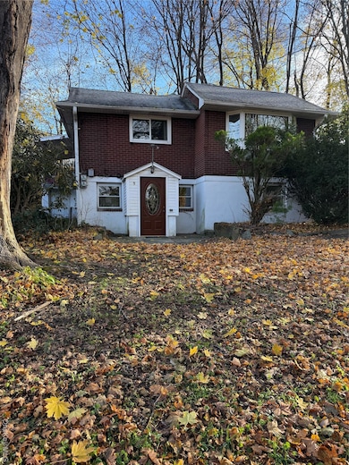 9 Hollowbrook Place, Cortlandt Manor, NY 10567 - photo 3