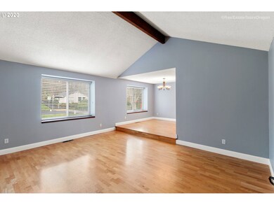 12800 SW Scout Dr, Beaverton, OR 97008 - photo 4