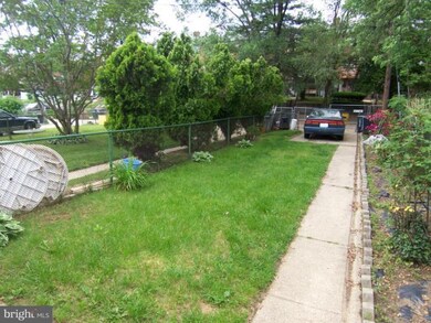 538 Brisbane Rd, Baltimore, MD 21229 - photo 5