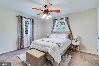 23302 Lakeview Dr, California, MD 20619 - photo 7