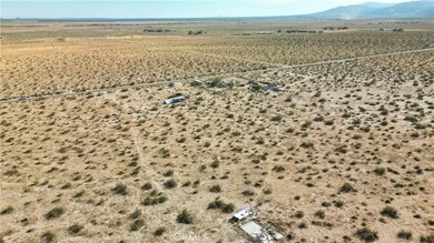 10313 Lake Rd, Cantil, CA 93519 - photo 7