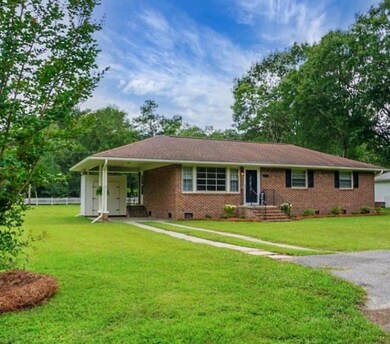 205 Winter St, Moncks Corner, SC 29461 - photo 4