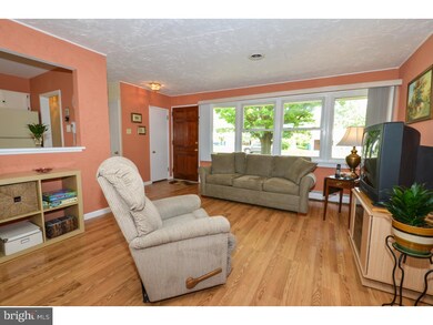 207 Woodlawn Rd, Norristown, PA 19401 - photo 7