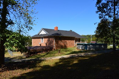 111 Scarborough Hollow Rd, Stewart, TN 37175 - photo 4