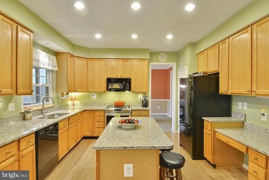 10217 Crosscut Way, Damascus, MD 20872 - photo 7