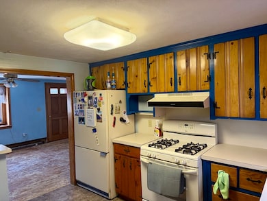 31 Pineywood Rd, Southwick, MA 01077 - photo 4