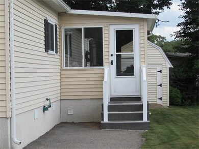 4 Honeysuckle Ln, Rockland, MA 02370 - photo 4