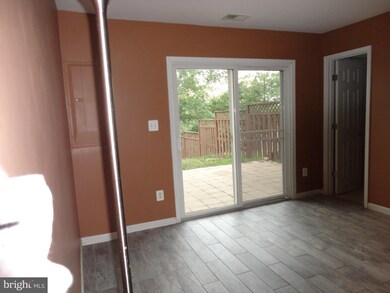 24673 Nettle Mill Square, Stone Ridge, VA 20105 - photo 6