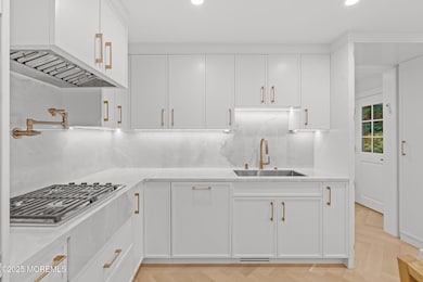 306 Hutchinson Rd, Englewood, NJ 07631 - photo 7