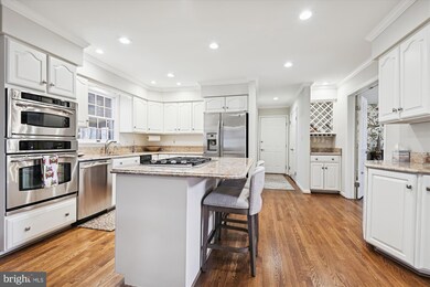 9 Hickory Knoll Ct, Lutherville Timonium, MD 21093 - photo 5