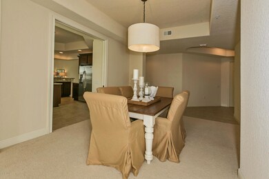 004_Dining Area