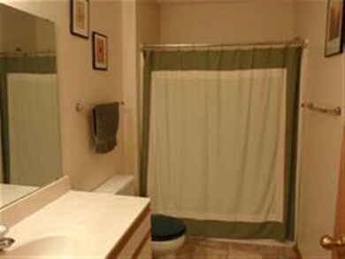 891 Park St unit 202, Oregon, WI 53575 - photo 5